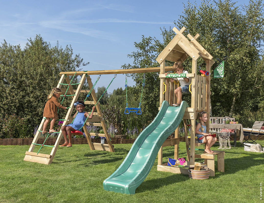 Jungle Totem | Wooden climbing frame with swings & climbing net